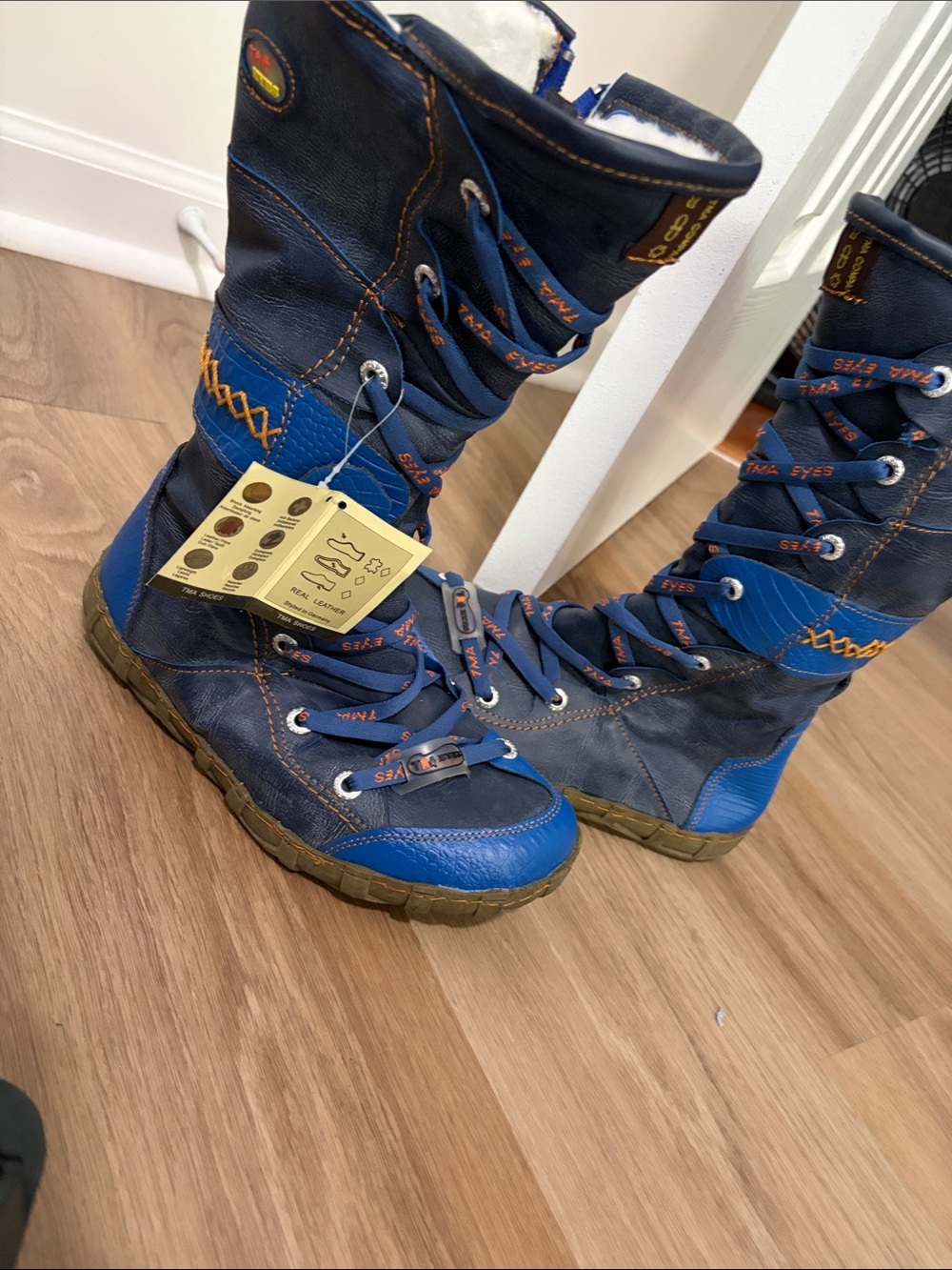 Women’s Blue Lace-Up Winter Boots